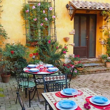 La Piazzetta Di Roma Villa Exterior foto