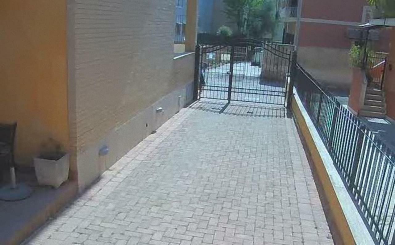 La Piazzetta Di Roma Villa Exterior foto